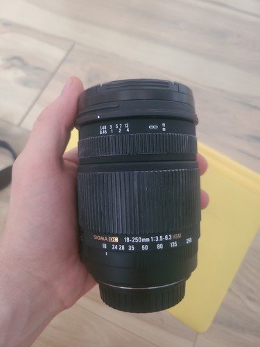 Sigma 250mm 5 - dc, f/3.5-6.3