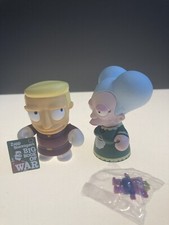 Kidrobot FUTURAMA Series 1 Lot: Zap, Mom Vinyl Figures 2009