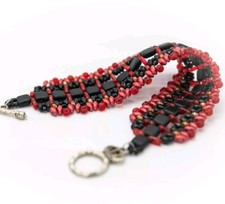 Armband Damen Schmuck handgerfertigt Glasperlen rot Schwarz flach breit 16 cm