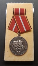 DDR  Verdienstmedaille der NVA in Silber -Silber 900 (10)