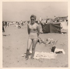 Vintage photo beautiful woman - beautiful,