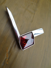 Pierre Lang Anhänger Silberfarbig mit einem rotem Stein Hochwertiger Schmuck 