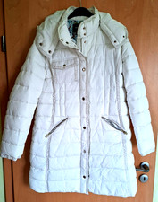 Winterjacke, Desigual, wollweiß, Gr.46 (dt. 44), mit abnehmbarer Kapuze, wie neu