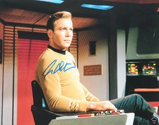 William Shatner Originalautogramm 28 x 36 cm mit COA (Auth. Inc)