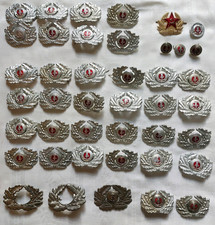 42x DDR NVA Mützen Kokarde Mützenabzeichen Uffz Offz Bahnschutz Sowjetunion