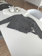 Strickjacke in Wickeloptik grau Größe M