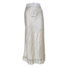 Lee Mathews, Unterrock