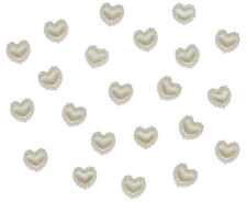 25 creme Perlenherzen