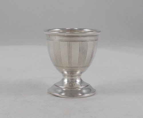 Rar eleganter eierbecher in - eierbecher,