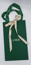 La Mer Geschenktüte 29cm x 17cm x 11cm mit bedrucktem Band creme de la Mer / Griffe