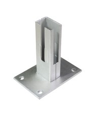 Bodenplatte verzinkt 125x125mm für 60x40 Pfosten Stabmatten Doppelstabmattenzaun