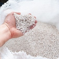 Perlite Dämmung,lose  Schüttung gebraucht, wird in Bigbags gefüllt (ca. 8-10 m3)