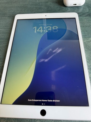 Apple ipad 8th gen - apple,