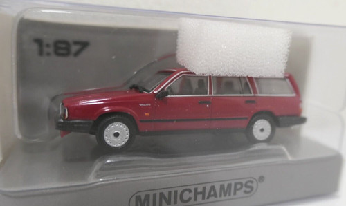 Minichamps volvo 740 - 1:87,