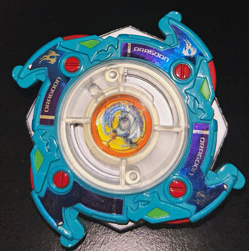 Beyblade dragoon fantom - fantom, v