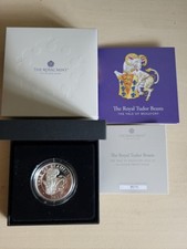 Royal Tudor Beasts Yale of