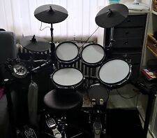 XDrum DD-530 E-Drum Set mit Mesh Heads incl. Hocker & Doublebass Pedal