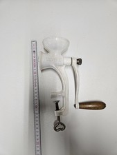 gebr. Jupiter 560 Mohnmühle