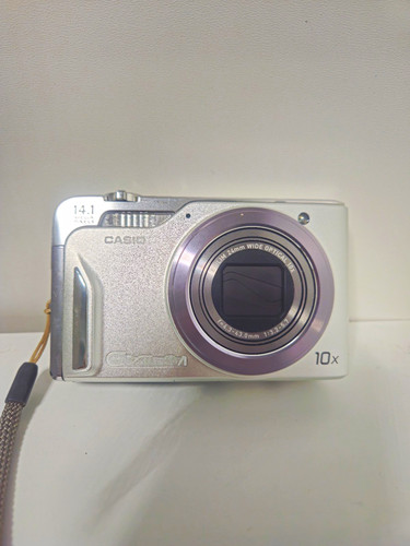 Casio exilim kompakt - casio,
