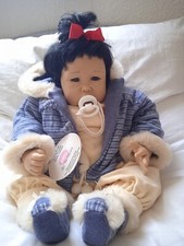 Künstlerpuppe,Ynan Li von Carin Lossnitzer, Hartvinyl,Götz Puppenmanufaktur