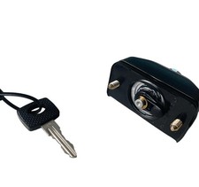 Mercedes Benz Tailgate Lock