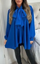 Damen Damen Schwungbluse Shirt Oberteile Schleife Ausschnitt Knopf Rüschen