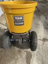 Texas Streuwagen Salz Rasen