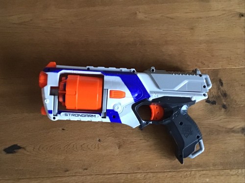 Nerf elite stromgarm - nerf,