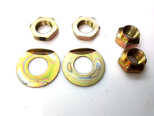 Satz Achsmuttern Trabant mit Tripodegelenkwellen und Achsstumpf hinten Zylindri.