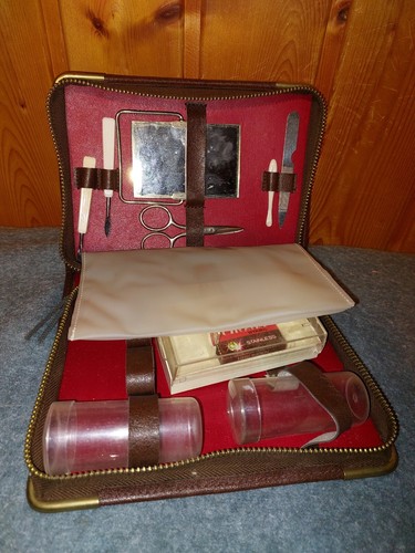 Alte ddr waschtasche - alte,