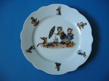 Katzen Teller Porzellan alt zwei Kätzchen Hund Vogel Puppen Sammlerteller