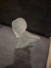 Art Deco Milchglas Skulptur