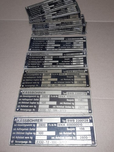 Typenschild kässbohrer achs - kässbohrer,