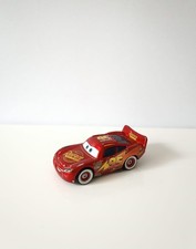 Mattel Disney Pixar Cars LIGHTNING MCQUEEN MIT AUFKLEBERN aus Metall RARITÄT 