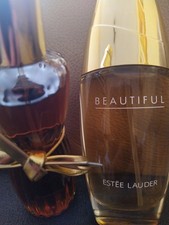 ZWEI EAU DE PARFÜMS VON ESTEE