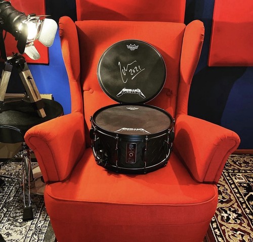 Tama lars ulrich - tama, signature