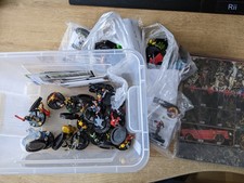 Heroclix: 46 Figuren aus