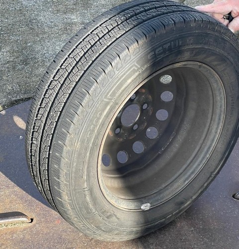 Winterreifen 205 r16c - 205/65,