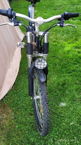 Gravel bike voll - voll, gefedert,
