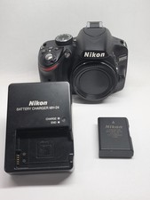 Nikon D3200 Kamera Body/Gehäuse, mit erst ca. 10725 Auslösungen,