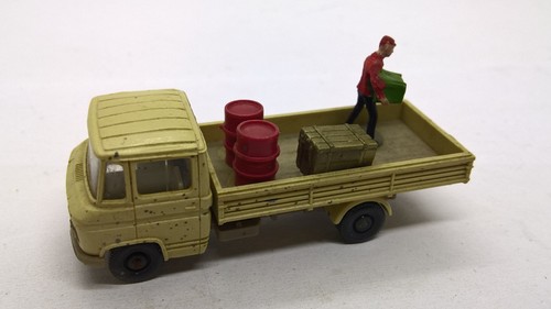 Wiking 271 mercedes 608 - 271,