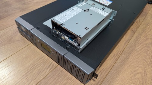 Dell powervault tl2000 ibm - dell,
