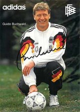 Guido Buchwald Original Autogrammkarte DFB- ca.11cm x 15cm