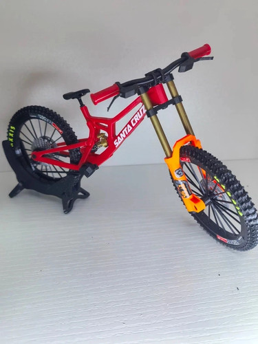Santa cruz v10 mountainbike - santa,