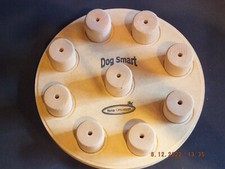 Intelligenzspielzeug Dog Smart von Nina Ottosson Holzspielzeug Spielzeug Hund