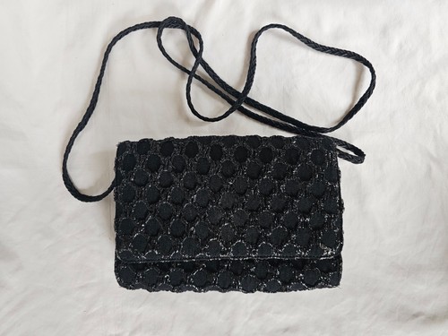 Eine elegante schultertasche - eine,