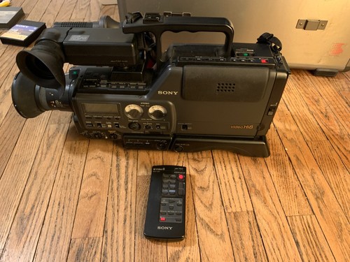 Sony v5000e shoulder camera - sony,