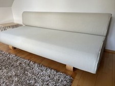 IKEA „Allerum“ Schlafsofa Couch mit cremefarbenem Bezug & Kissen