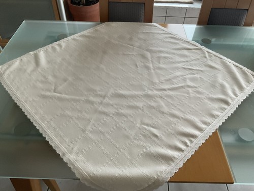 Schlichte cremefarbene - schlichte,