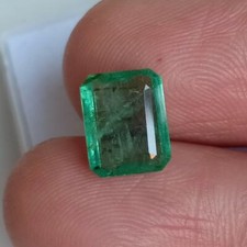 2.70 CT Natürlich Grün